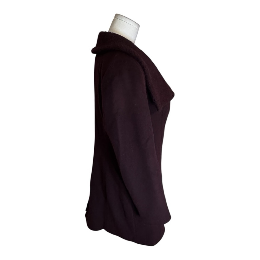 TRINA TURK Lambswool Shawl Collar Artsy Lily Coat Wine Burgundy Wool Size 4 Warm - Picture 5 of 10